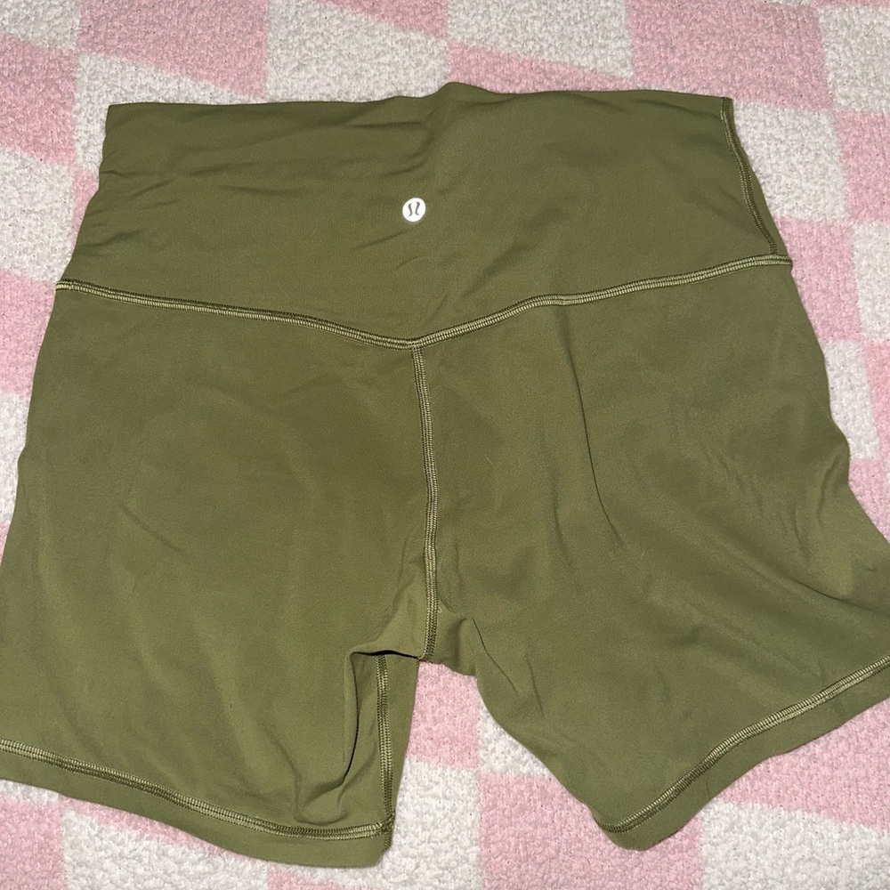 lululemon athletica Green Bike Shorts High-Waisted Moisture-Wicking